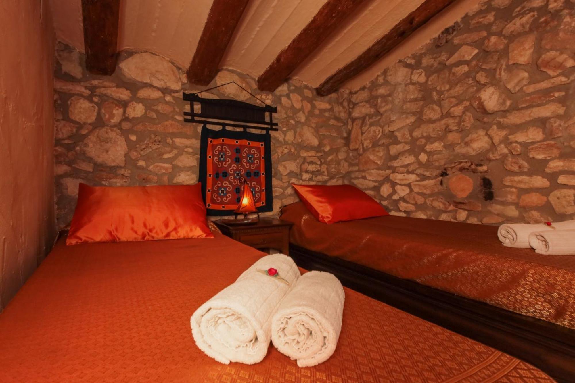 Ca La Petita Den Chinascas Guest House Vespellá Eksteriør bilde